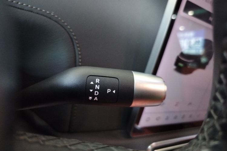 理想汽车 理想L7 2023款 Pro中控内饰18