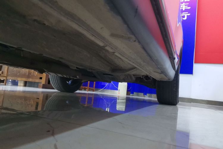 三菱 欧蓝德 2018款 2.4L 四驱豪华版 7座局部细节9002