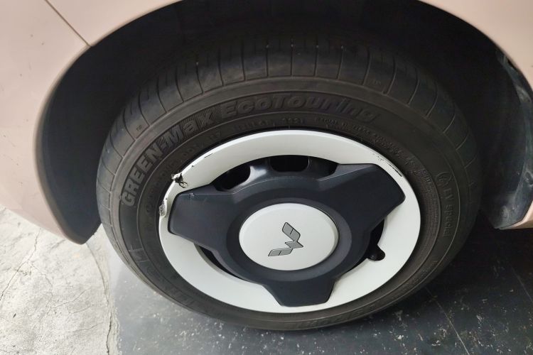 五菱汽车 宏光MINIEV 2021款 马卡龙臻享款 磷酸铁锂车身外观6007