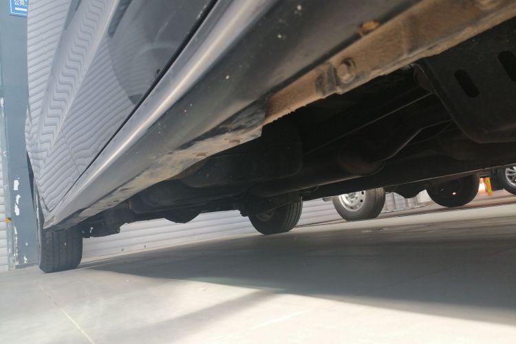 上汽大通MAXUS 大通G20 2023款 改款 ES 2.0T 汽油自动超值版局部细节9001