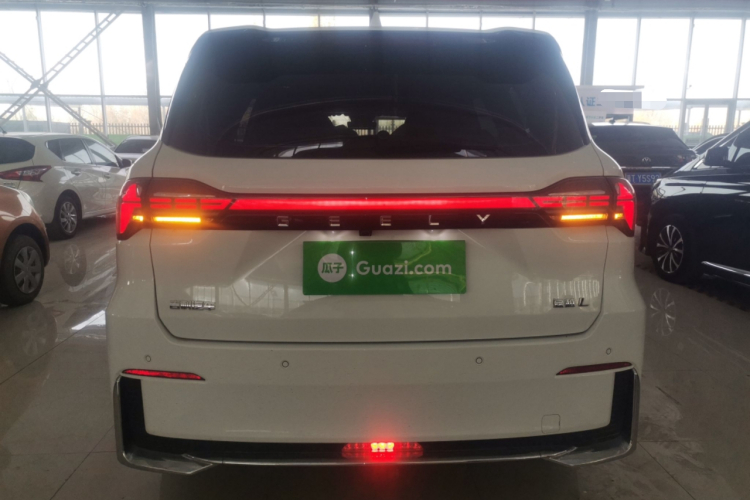 吉利汽车 豪越L 2025款 2.0T DCT尊享款车身外观6