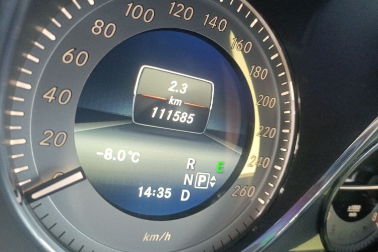 奔驰GLK级 2013款 GLK 300 4MATIC 动感天窗型中控内饰15