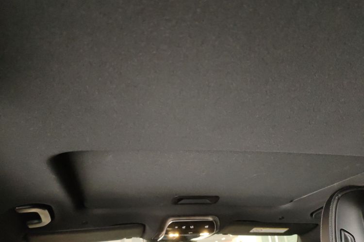 奔驰C级 2022款 改款 C 200 L 运动版中控内饰22