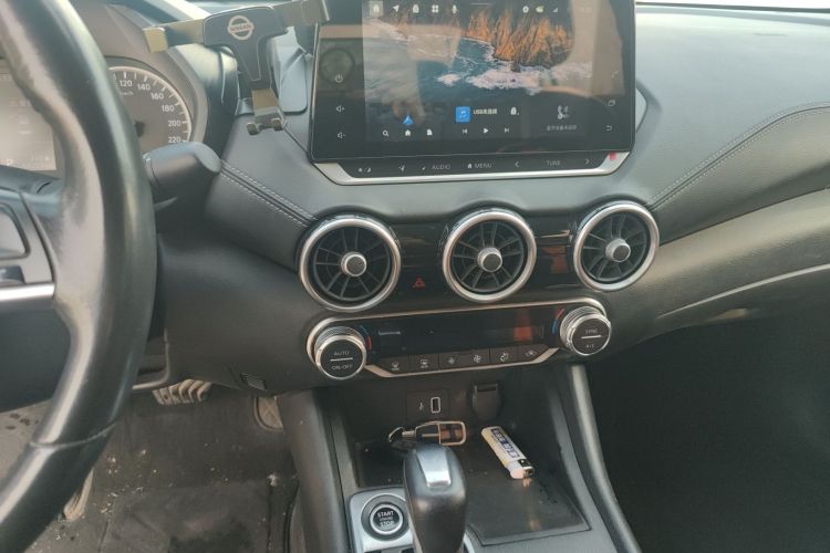 日产 轩逸 2021款 1.6L XL CVT悦享版中控内饰16