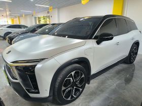 蔚来ES8 2020款 415KM 签名版 六座版