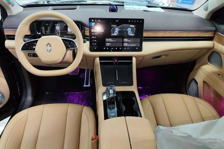 鸿蒙智行 问界M7 2024款 1.5T 智驾后驱Pro版 5座中控内饰16