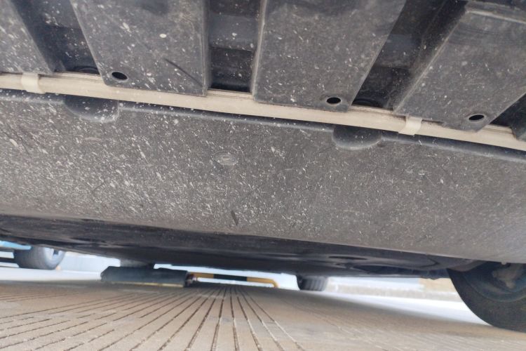 小米汽车 小米SU7 2024款 后驱超长续航高阶智驾Pro版局部细节9008