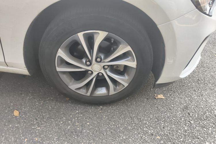 别克 威朗 2022款 Pro 533T 乐享版车身外观6007