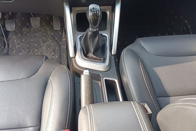 吉利汽车 远景X3 2017款 1.5L 手动精英型中控内饰18