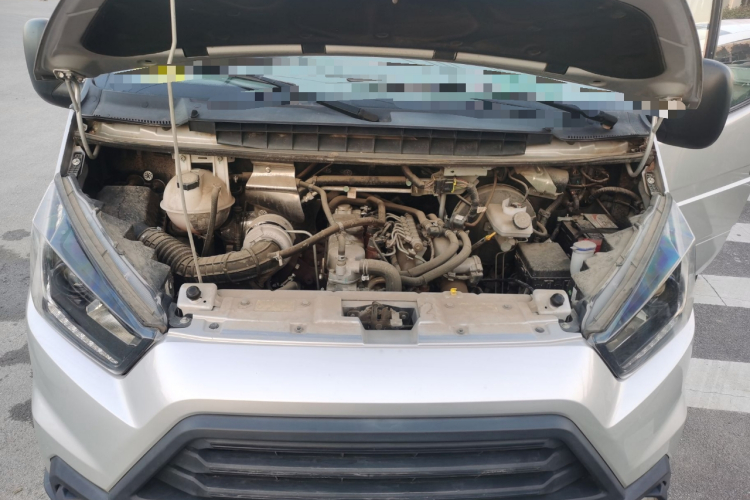 江铃 特顺 2019款 2.8T商运型长轴中顶6座后单胎国VI JX493局部细节24