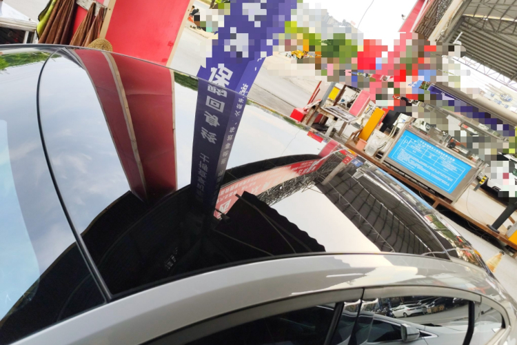 长安UNI-V 2024款 1.5T 尊贵运动型局部细节57