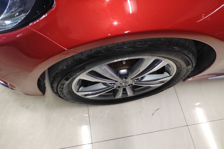 奔驰C级 2018款 C 200 L 运动版车身外观6002