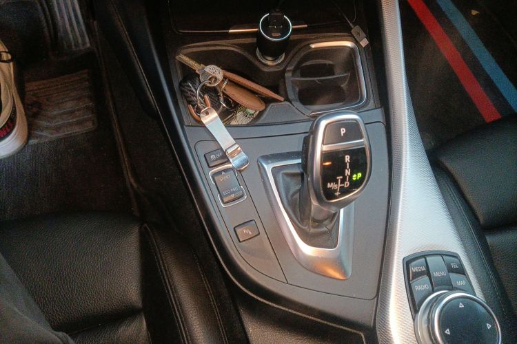 宝马1系(进口) 2013款 改款 M135i 5门版中控内饰18