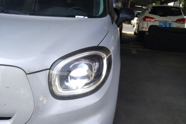 零跑汽车 零跑T03 2022款 星钻版局部细节36