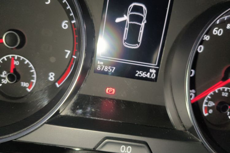 大众 高尔夫 2018款 280TSI 自动R-Line型中控内饰15