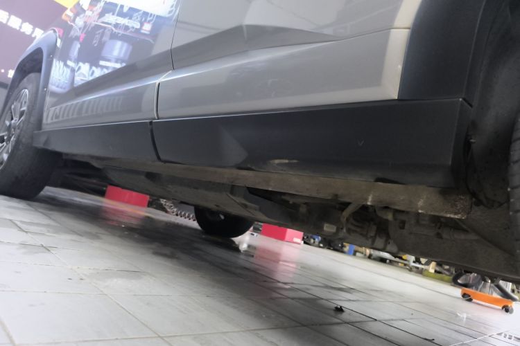 哈弗大狗 PLUS 新能源 2023款 DHT-PHEV 105km 潮电版Plus机舱底盘30