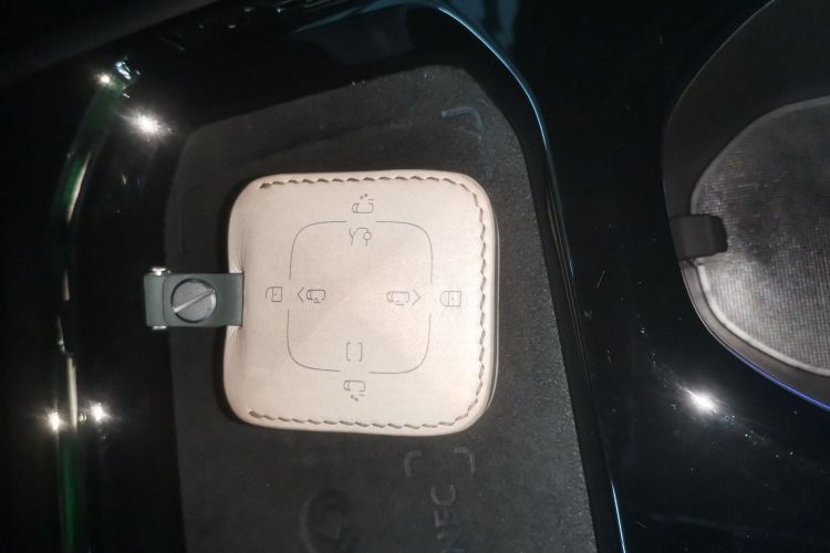 极氪009 2022款 改款 WE版中控内饰11