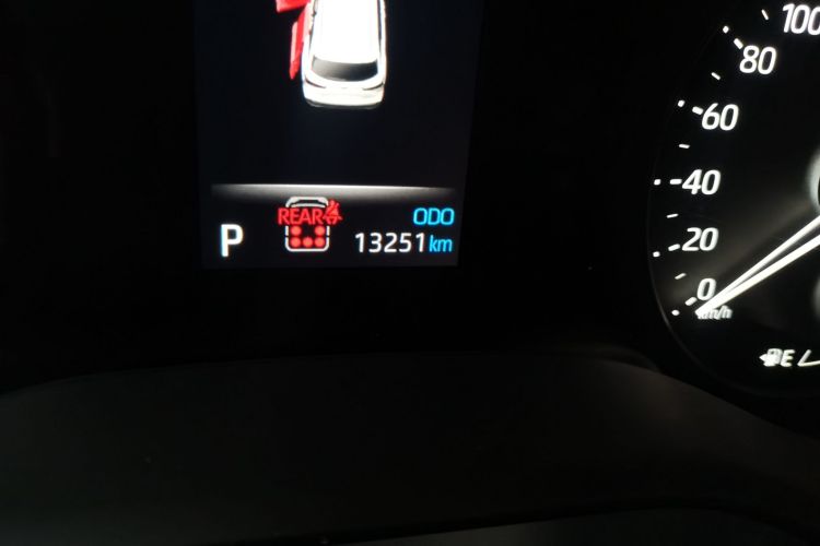 丰田 赛那SIENNA 2024款 2.5L混动 四驱尊贵版中控内饰15