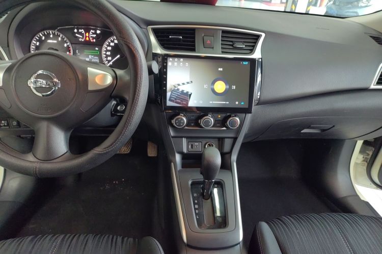 日产 轩逸 2022款 经典 1.6XE CVT舒适版中控内饰16