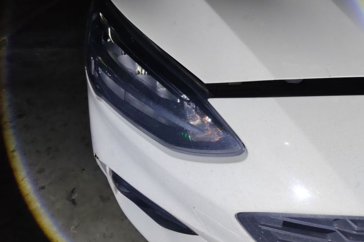 福特 福克斯 2021款 两厢 EcoBoost 180 自动锋潮型车身外观8