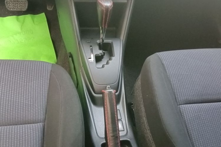 丰田 YARiS L 致炫 2016款 改款 1.5E CVT魅动版中控内饰18