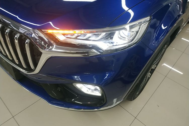 红旗HS5 2022款 2.0T 智联旗享四驱版局部细节36