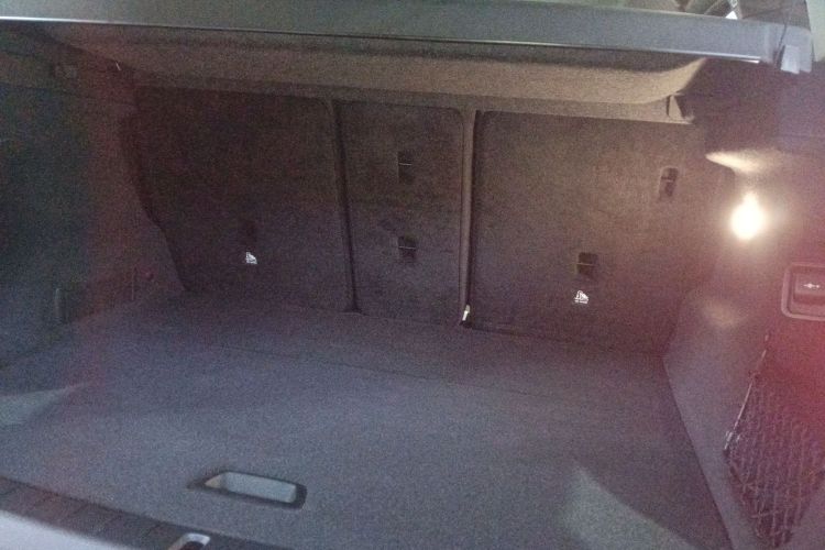 宝马2系旅行车 2016款 220i 领先型局部细节23