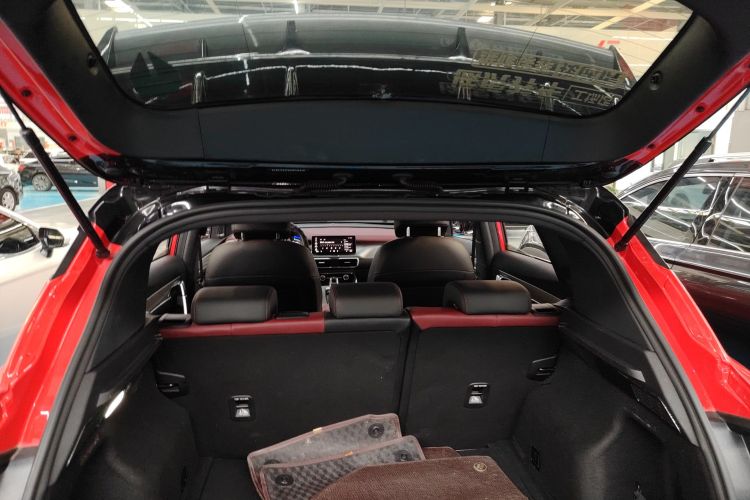 吉利汽车 缤越 2019款 运动款 260T DCT游侠 国VI局部细节23