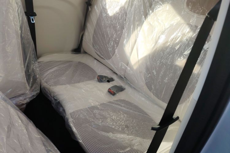 奔腾小马 2026款 222km 萌趣马 Plus中控内饰21