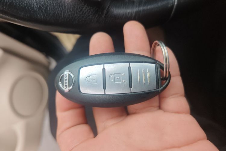 日产 奇骏 2019款 2.0L CVT智联舒适版 2WD中控内饰7001