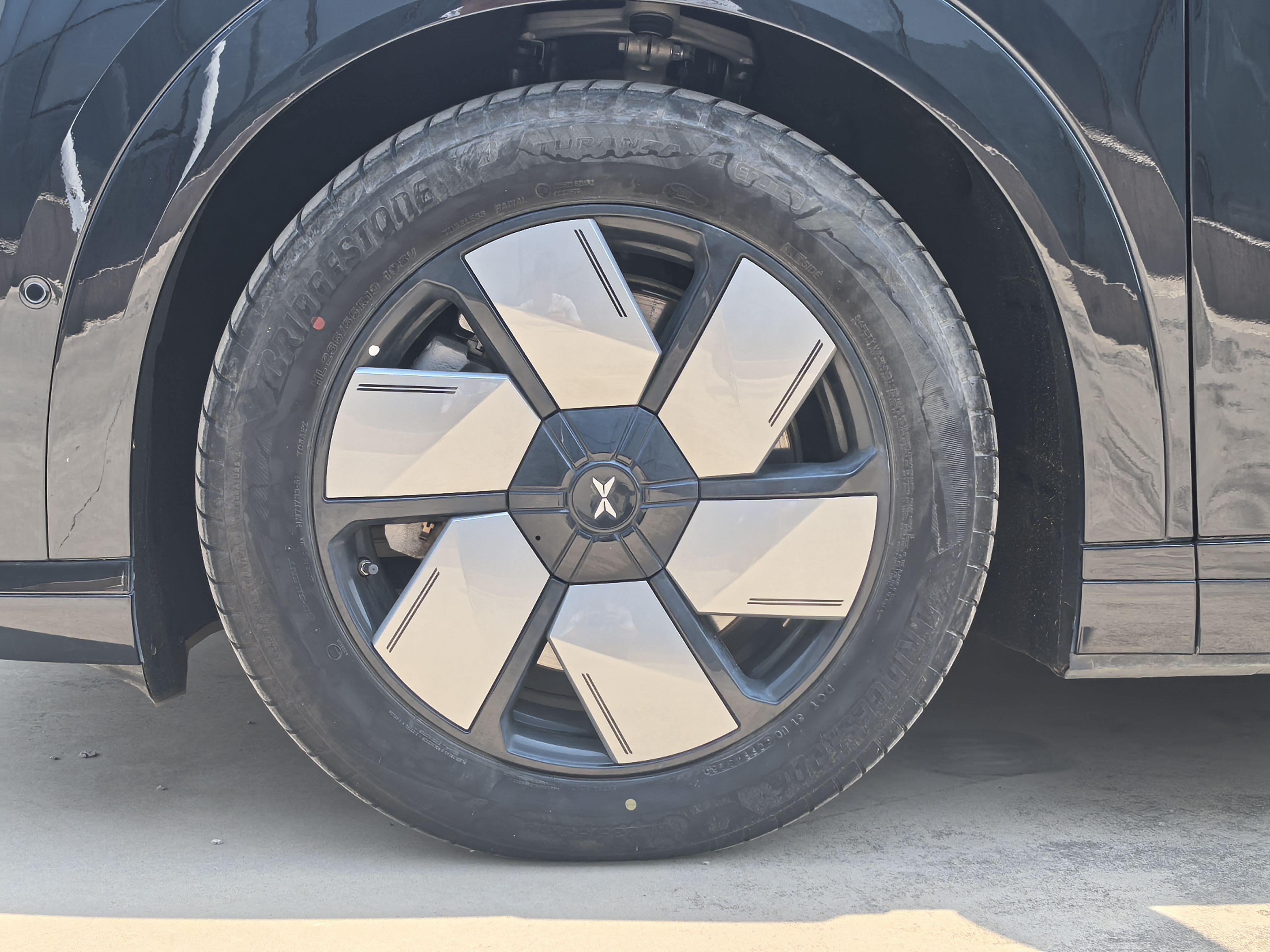 小鹏X9 2024款 702超长续航Max