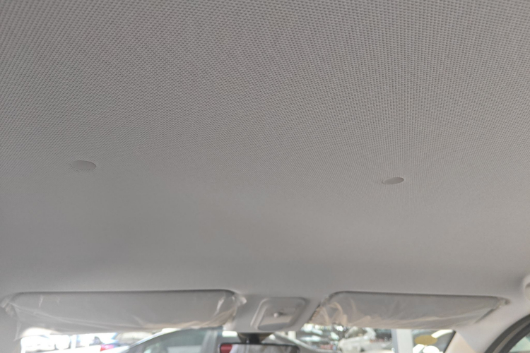 五菱汽车 宏光MINIEV 2025款 四门版 进阶款中控内饰22