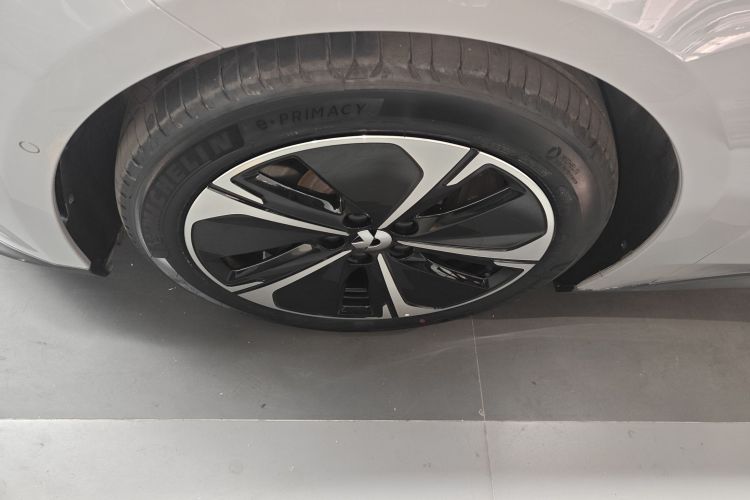 蔚来ET5T 2023款 75kWh Touring车身外观6007