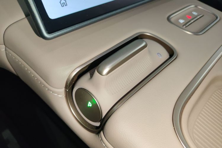 蔚来ES6 2024款 75kWh中控内饰18