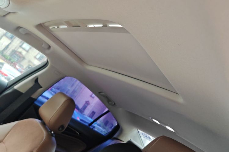 别克 君威 2019款 20T 精英型 国VI局部细节22