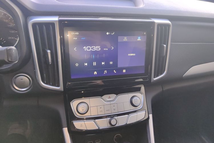 长城 炮 2021款 2.0T商用版自动柴油四驱精英型长箱GW4D20M中控内饰16