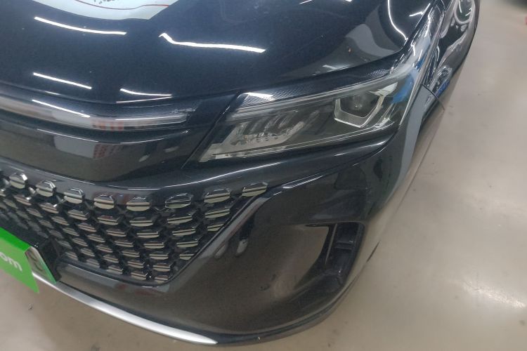 蓝电E5 2024款 荣耀版 100KM臻享型 7座局部细节36