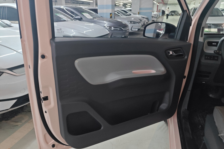 五菱汽车 宏光MINIEV 2021款 马卡龙臻享款 磷酸铁锂中控内饰47