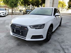 奥迪A4L 2018款 30周年年型 40 TFSI 进取型