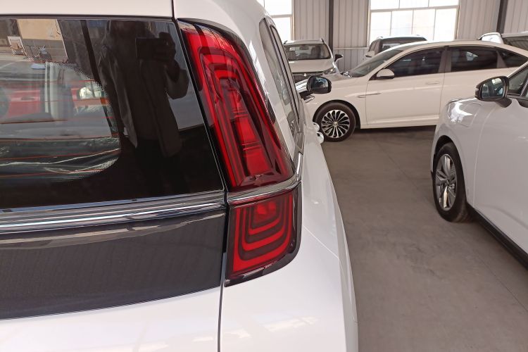 奔腾NAT 2023款 PRO 悦享出行版 425km车身外观9