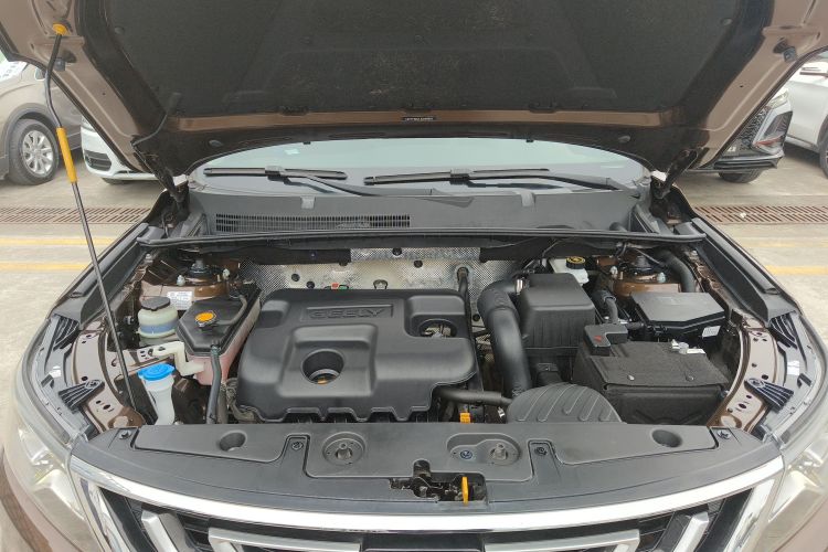 吉利汽车 远景X6 2016款 1.8L 手动豪华型局部细节24