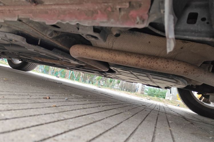 别克 君威 2019款 20T 精英型 国VI局部细节9003