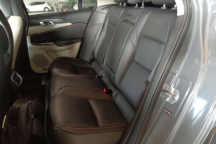 领克02 2018款 1.5T DCT两驱耀Pro版 国V中控内饰21