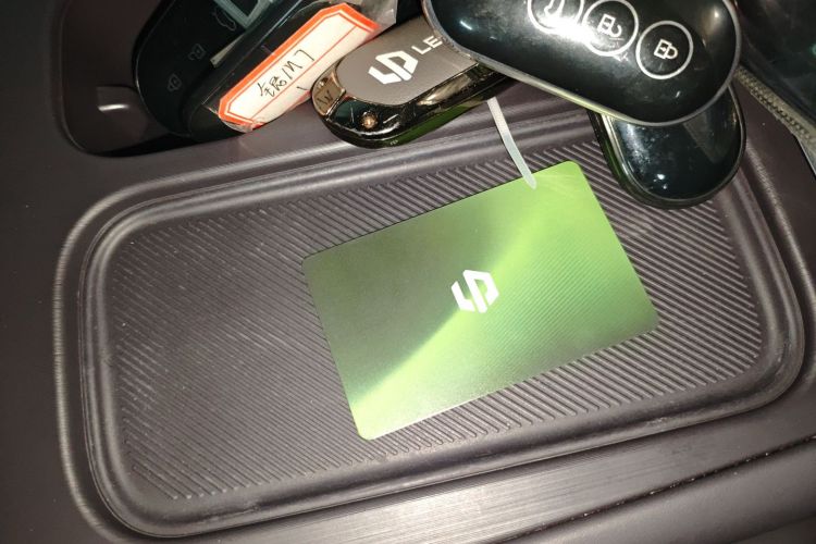 零跑汽车 零跑C16 2024款 纯电 520尊享版中控内饰7001