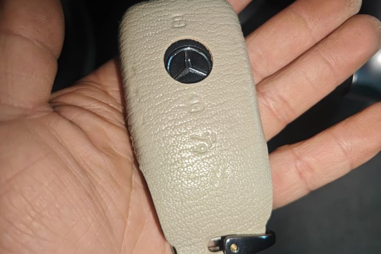 奔驰GLA 2025款 GLA 220中控内饰7001