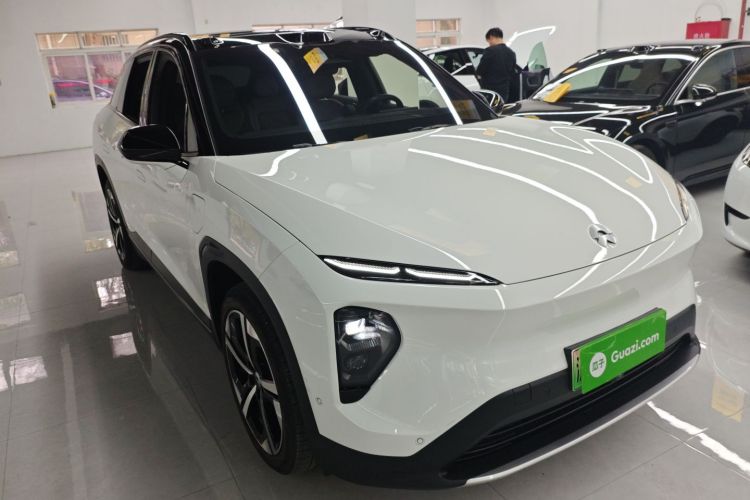 蔚来ES7 2022款 100kWh 首发版车身外观3