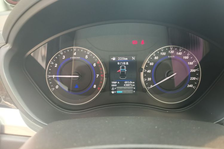 海马S5青春版 2018款 1.6L CVT豪华型中控内饰14
