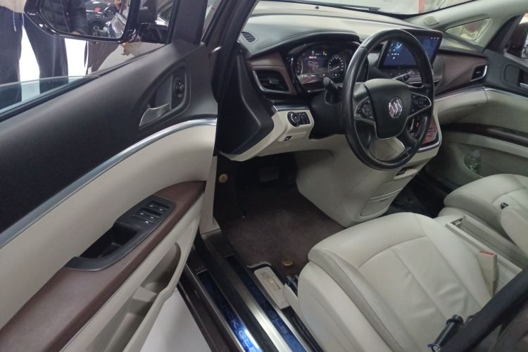 别克GL8 2021款 陆上公务舱 652T 豪华型中控内饰7003