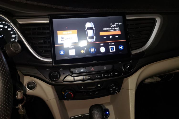 别克 英朗 2016款 15N 自动精英型中控内饰16
