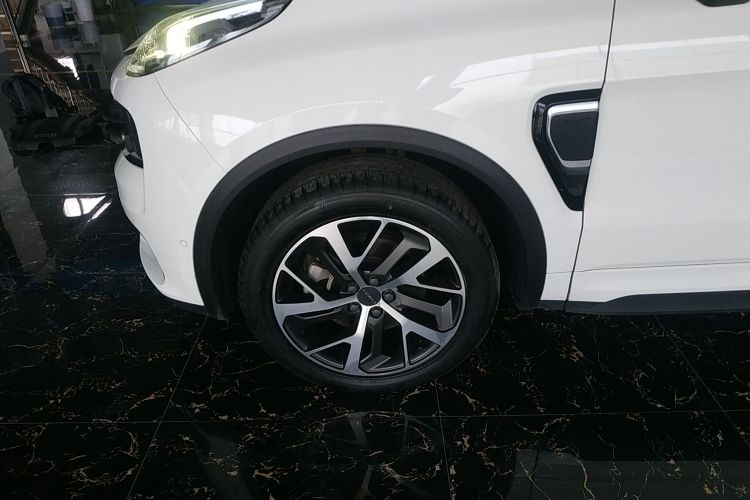 领克01 EM-P 2018款 1.5T PHEV 劲Pro 国V车身外观6007